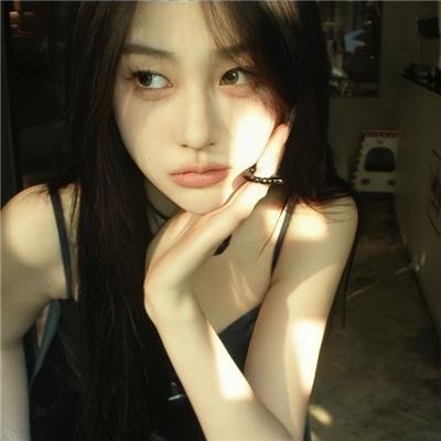 聪明的金发美女